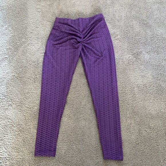 Women’s Leggings/High Waisted Yoga Pants Textured Purple Fabric Size L NEW - Picture 2 of 10